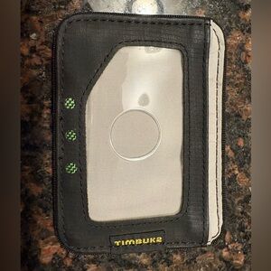 Timbuk2 wallet with clip